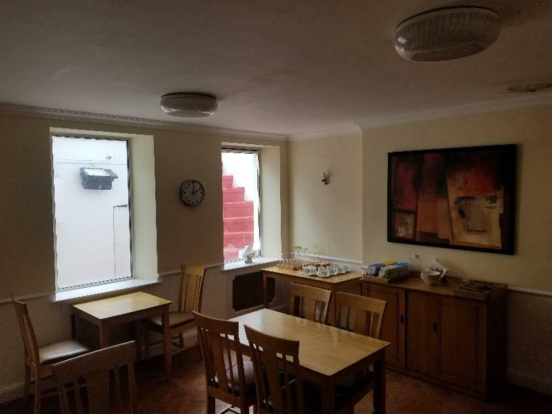 Oyo 24 Sussex, London Paddington Hotel Bagian luar foto